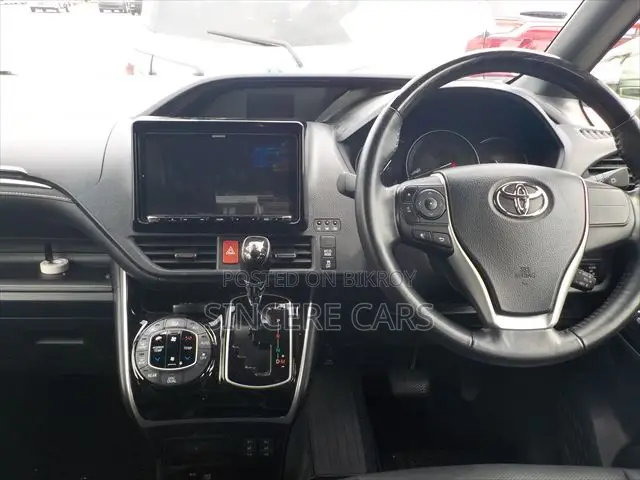 Toyota Esquire 2021 Black