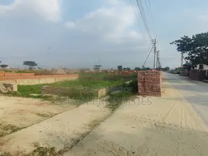 ৪০/২৫ ফুট রাস্তা সংলগ্ন কর্নার পি ব্লক ৬ কাঠা প্লট বিক্রি