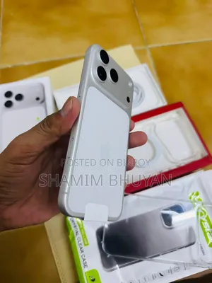 New Apple iPhone 17 Pro Max 256 GB Silver