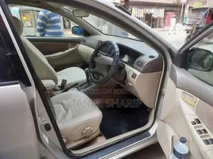 Toyota Corolla Sedan 2004 Beige