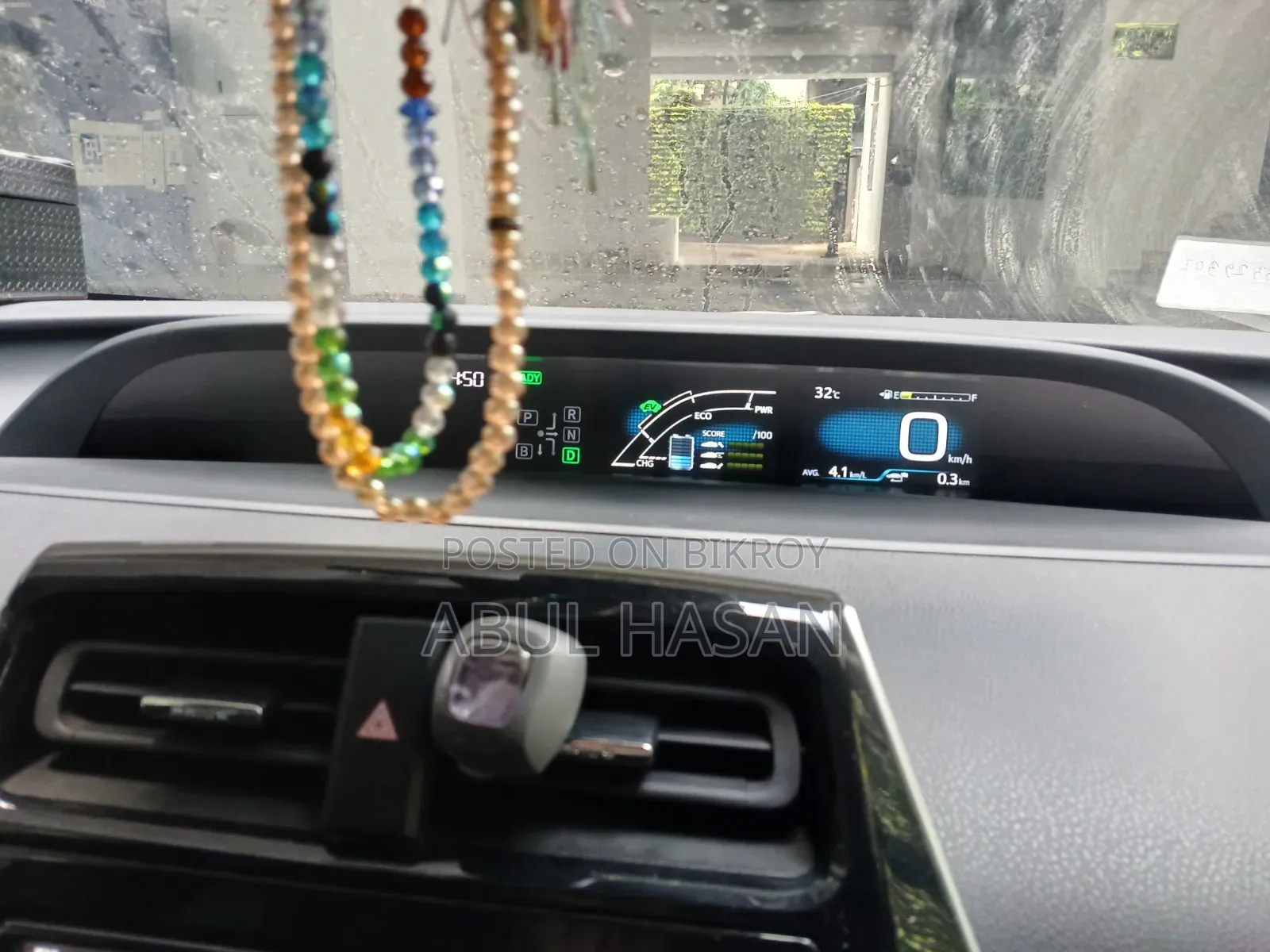 Toyota Prius 2019 White