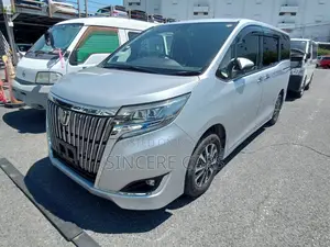 Toyota Esquire 2021 Silver