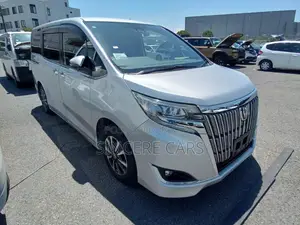 Toyota Esquire 2021 Silver