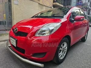 Toyota Vitz 2010 Red