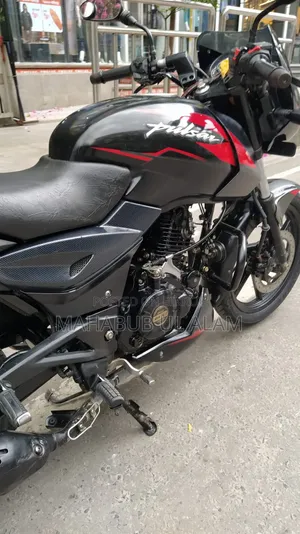 Bajaj Pulsar 150 2021 Black