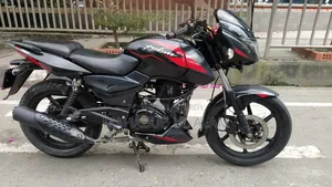 বাজাজ পালসার ১৫০ ২০২১ ব্ল্যাক
