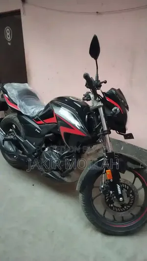 হিরো হাঙ্ক ১৫০আর ডুয়েল ডিস্ক এবিএস ২০২১ ব্ল্যাক