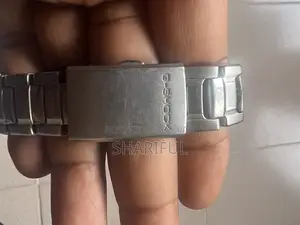 Casio G-Shock, G-7100D, Stainless Steel