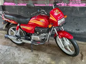 নতুন হিরো স্প্লেন্ডার প্লাস আইবিএস আই৩এস ২০২৫ লাল