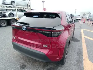 Toyota Yaris Cross 2021 Red
