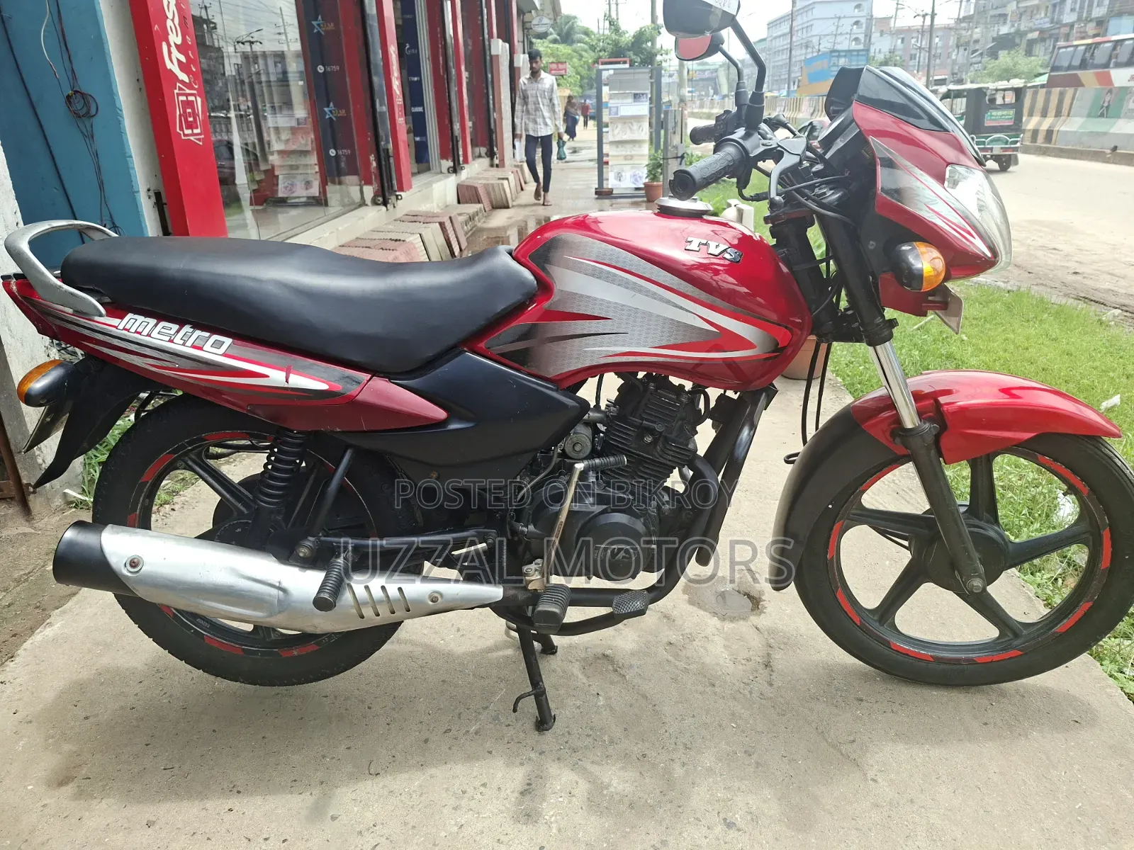 টিভিএস মেট্রো ২০১৯ লাল