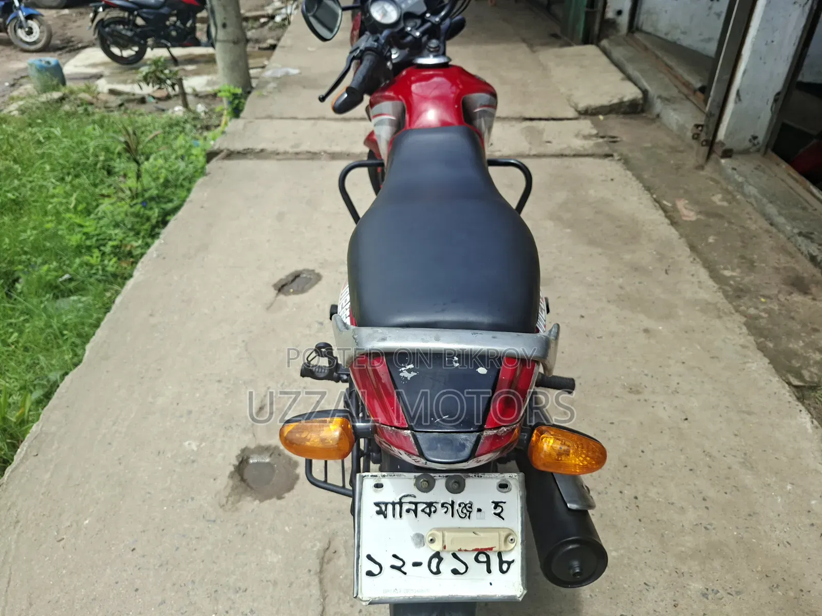 টিভিএস মেট্রো ২০১৯ লাল