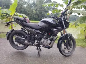 Hero Xtreme 125R 2024 Black