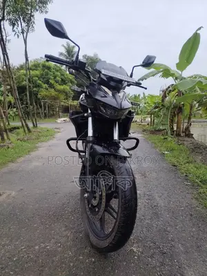 Hero Xtreme 125R 2024 Black