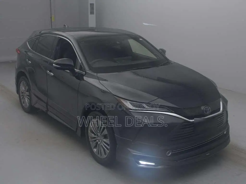 Toyota Harrier 2.5 Hybrid 2021 Black