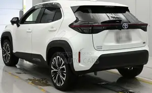 Toyota Yaris Cross 2021 Pearl