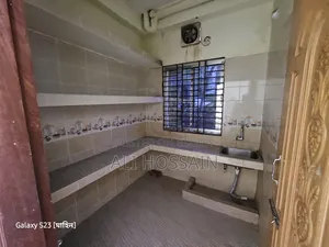 5 Bedroom Apartment in Mahin Vila, Bhola Sadar for rent