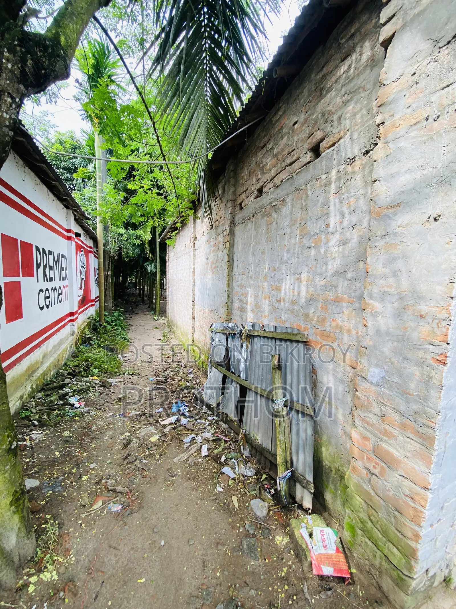 সোনাতলা রাস্তার পার্শ্বে ১৭.৫ শতক জমি বিক্রয়