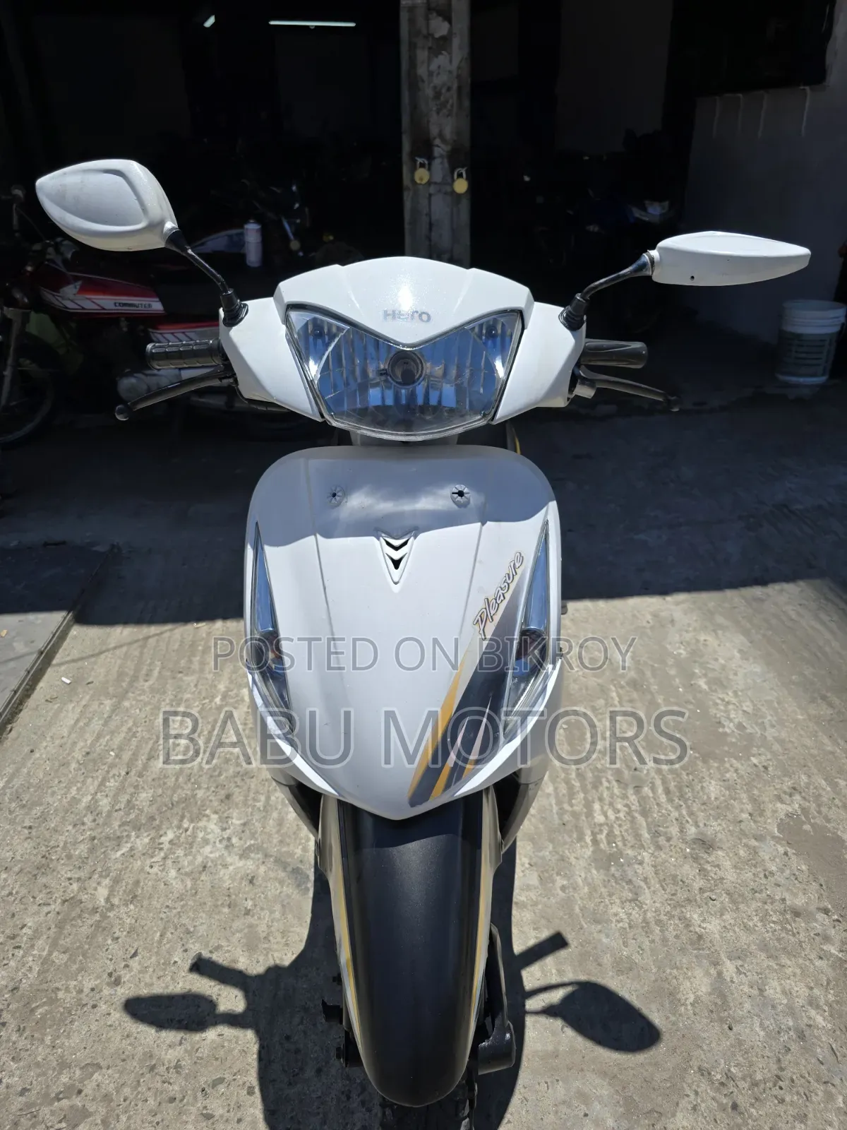 Hero Pleasure 2021 White