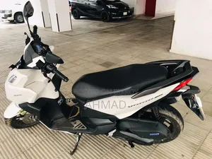 Honda Vario 2024 White