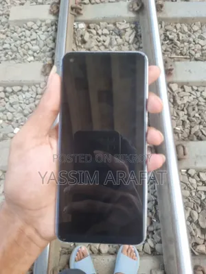 রিয়েলমি ৮ ৫জি ১২৮ জিবি সাদা