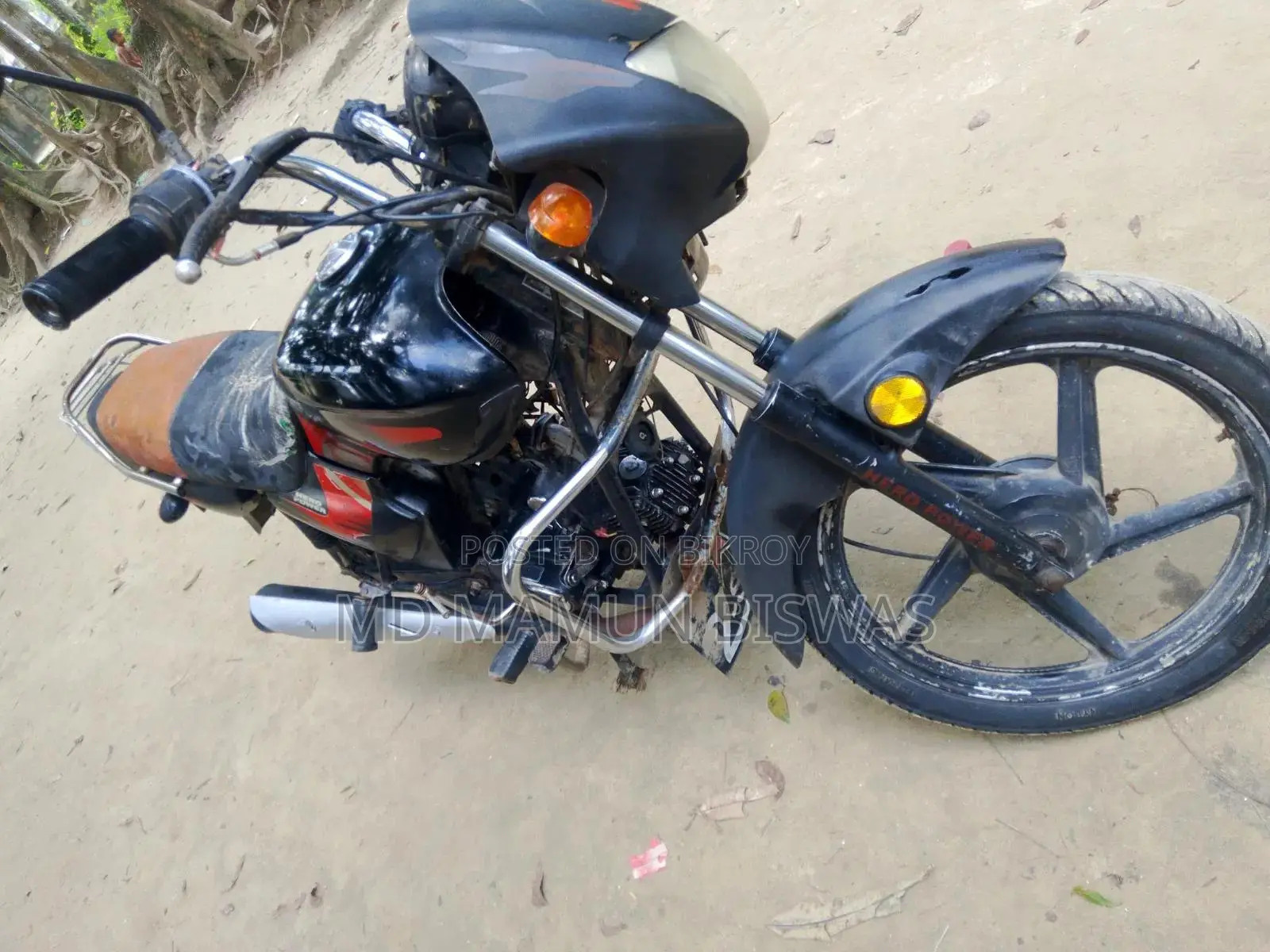 Hero 2010 Black