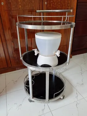 Beautiful and Sturdy 3-Tier Movable Serving Trolley