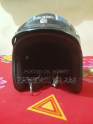 হাফ ফেস হেলমেট