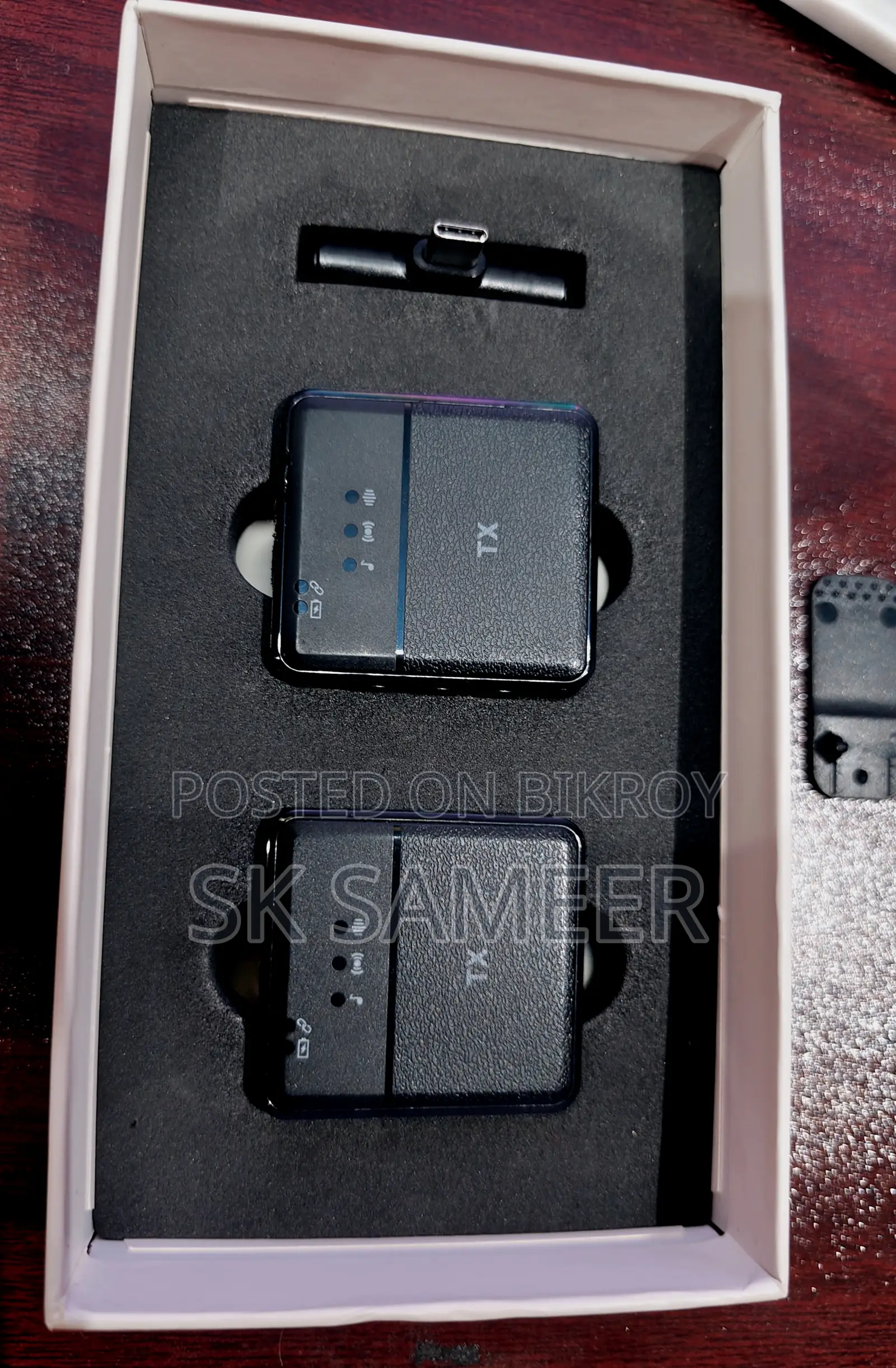SX8 Wireless Microphone