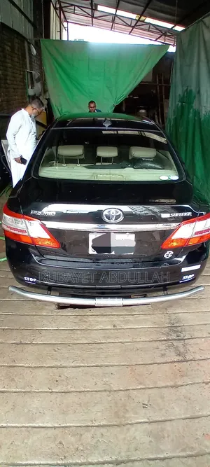 Toyota Premio 2011 Black