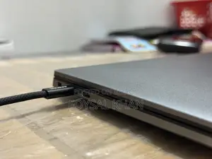 Laptop Dell Precision 5570 16GB Intel Core i9 SSD 1T