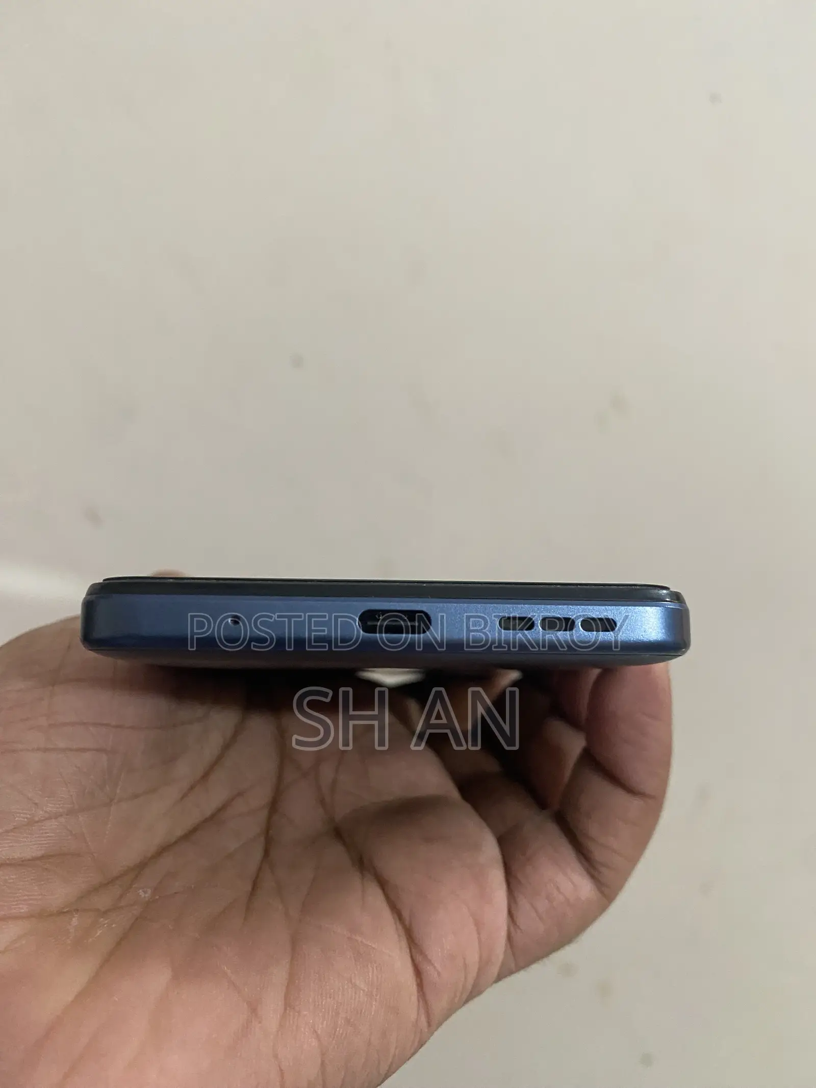 মটোরোলা মোটো জি২৪ ১২৮ জিবি ব্ল্যাক
