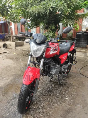 কিওয়ে আরকেএস ১০০ ২০১৯ রেড