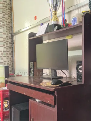 Desktop Table