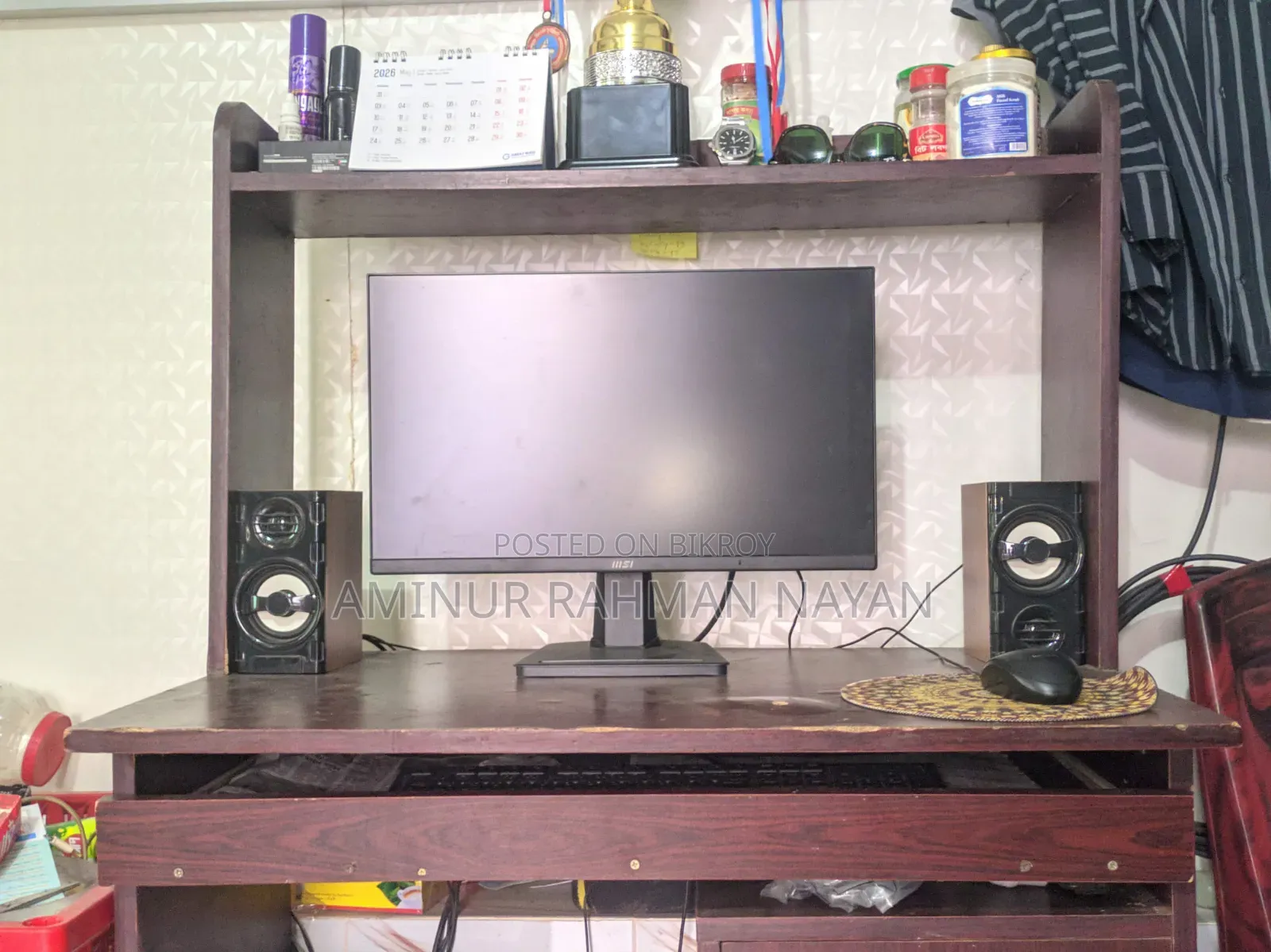 Desktop Table