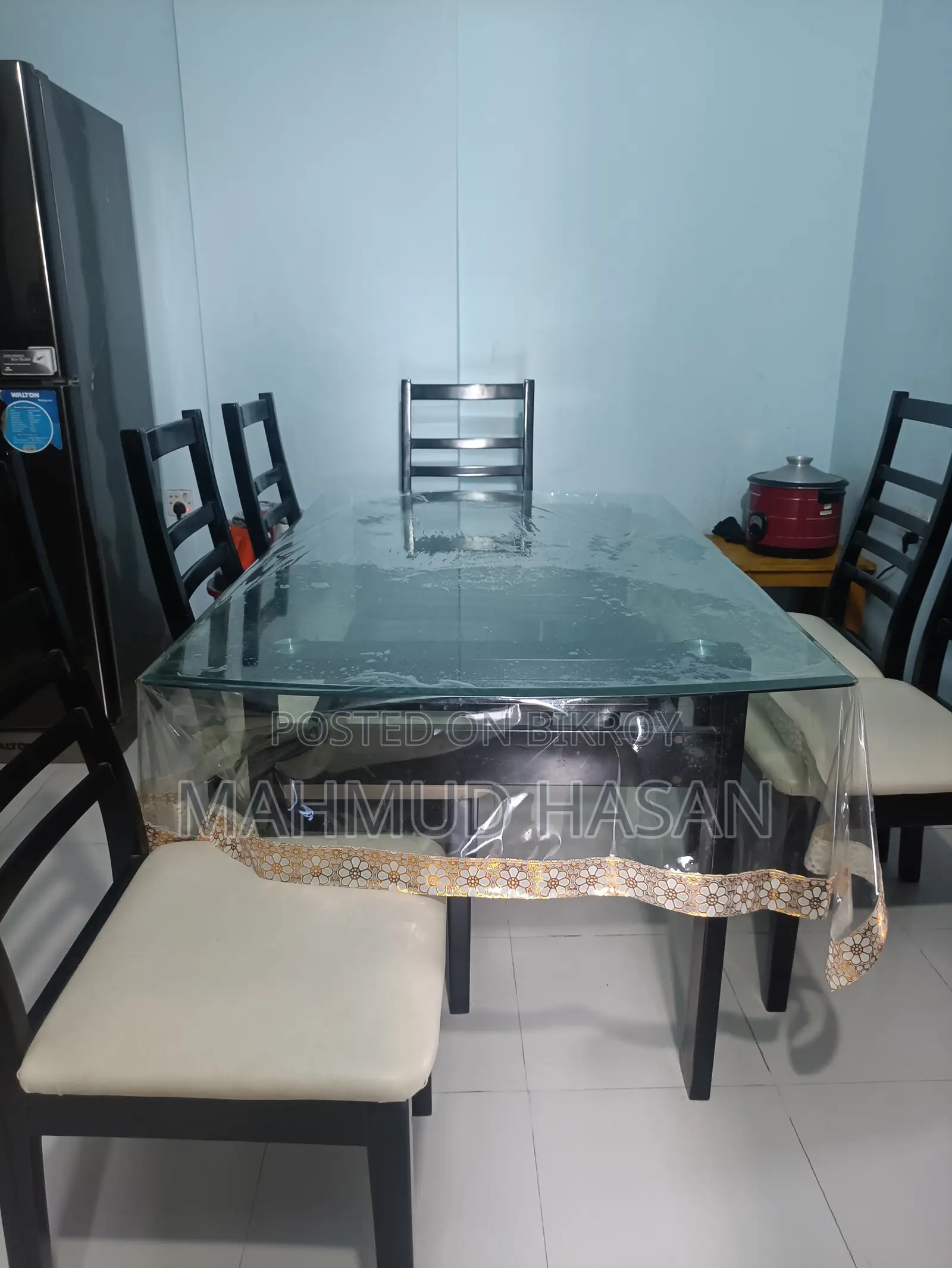 ওটবি ফার্নিচার ডাইনিং টেবিল