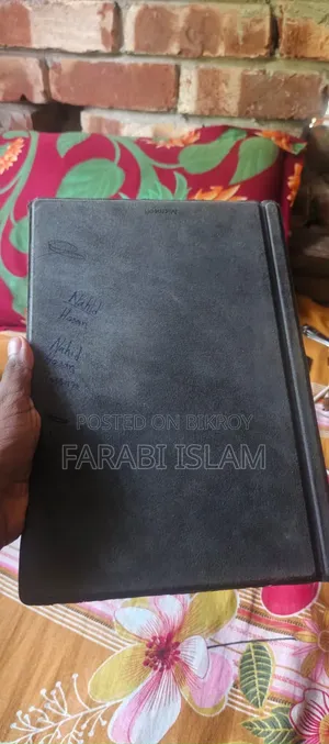 ল্যাপটপ মাইক্রোসফট সারফেস প্রো ৩ ৪ জিবি ইন্টেল কোর আই৫ এসএসডি ১২৮ জিবি