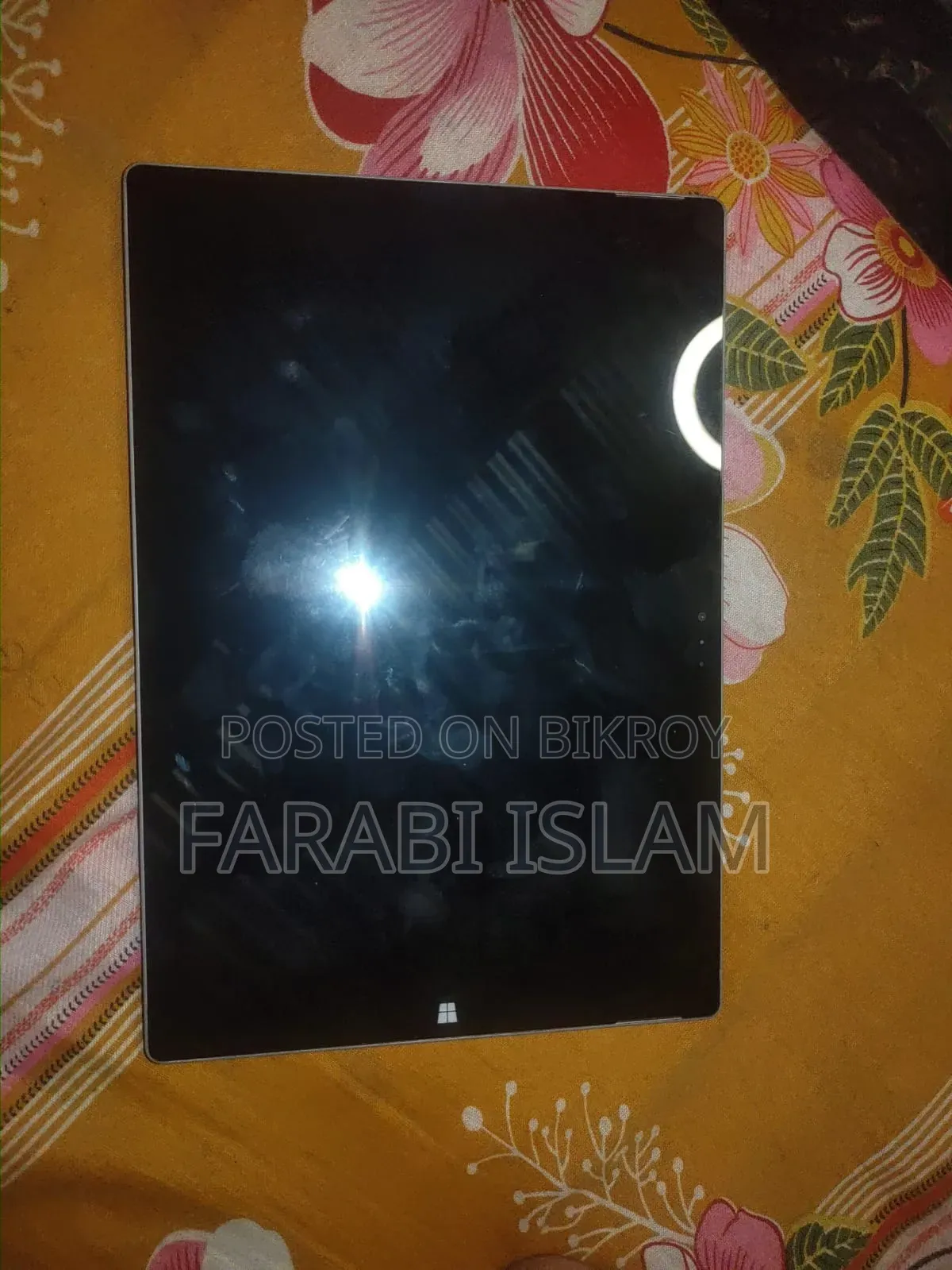ল্যাপটপ মাইক্রোসফট সারফেস প্রো ৩ ৪ জিবি ইন্টেল কোর আই৫ এসএসডি ১২৮ জিবি