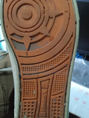 Size 41 Er Sneakers