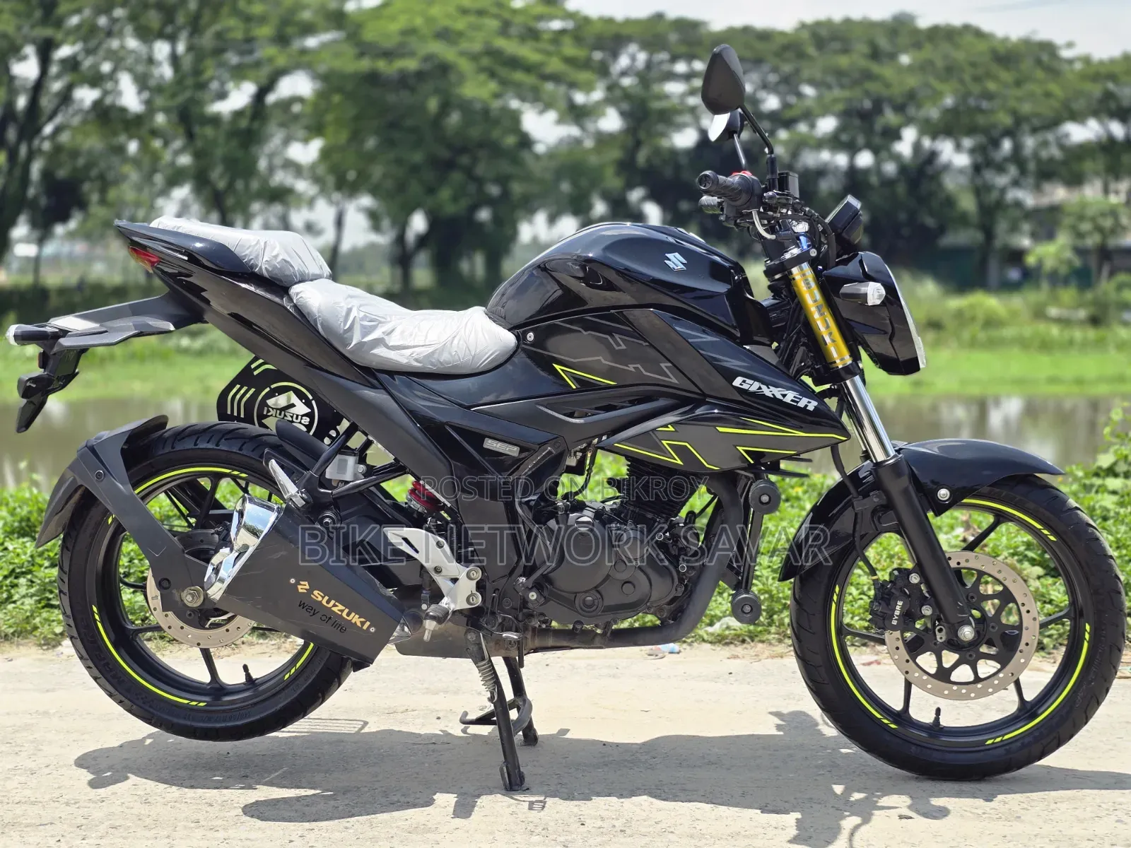 নতুন সুজুকি জিক্সার ২০২৬ কালো