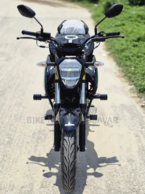 নতুন সুজুকি জিক্সার ২০২৬ কালো