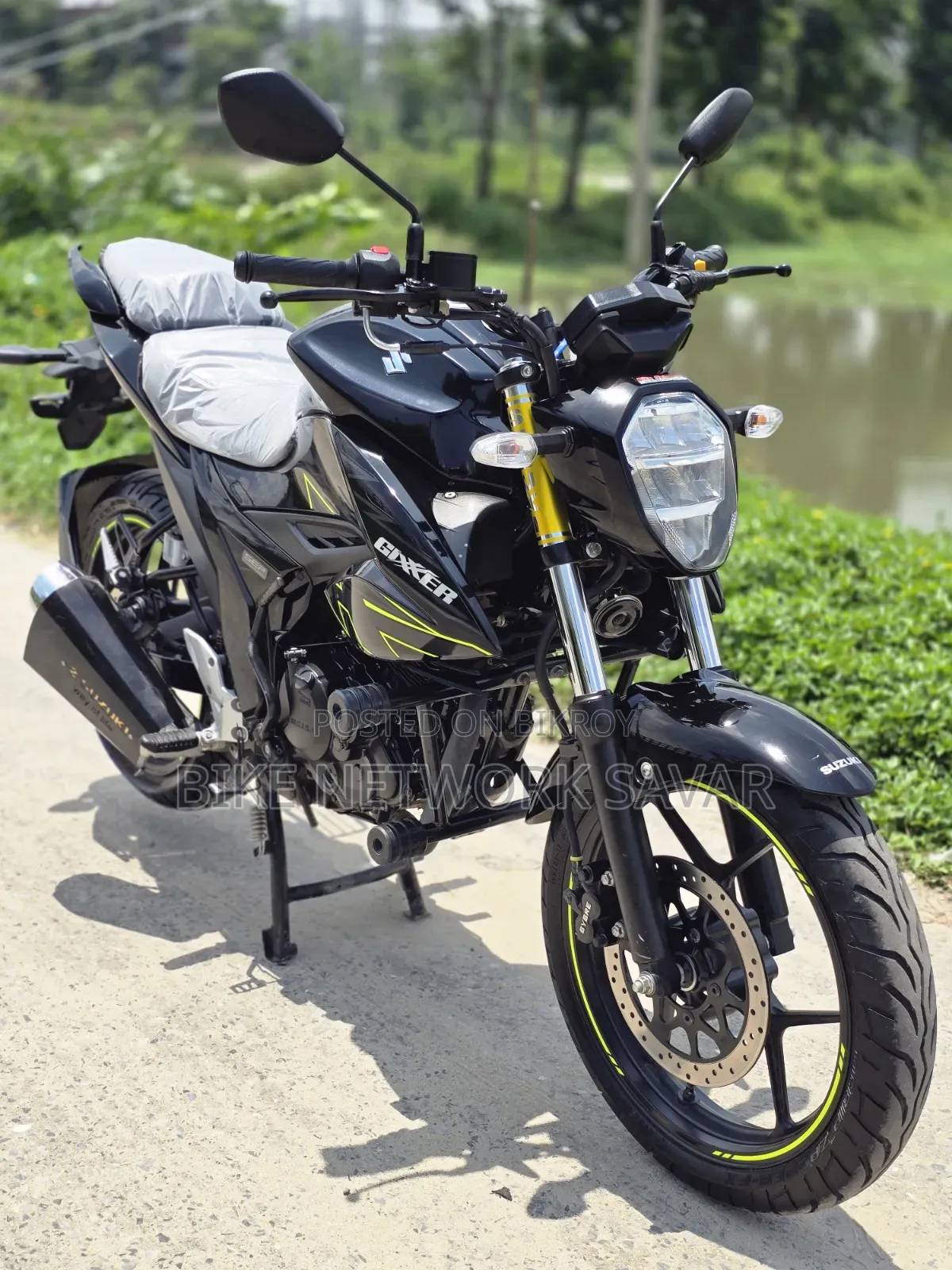 নতুন সুজুকি জিক্সার ২০২৬ কালো