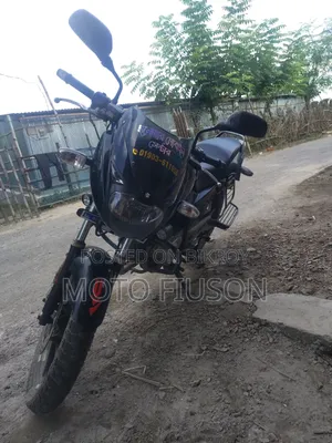 Bajaj Pulsar 150 2013 Black