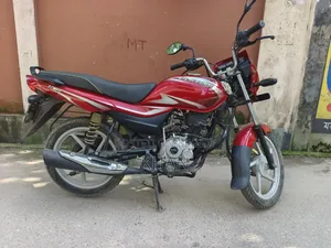 Bajaj Platina 100 2022 Red