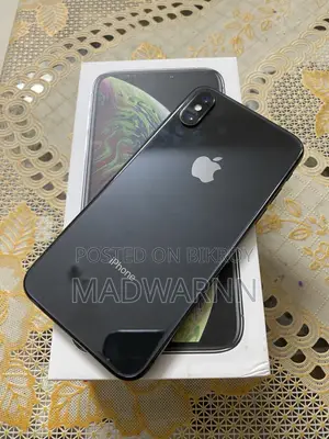 অ্যাপল আইফোন এক্স ৬৪ জিবি ব্ল্যাক