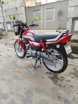 Hero HF Deluxe 2026 Red