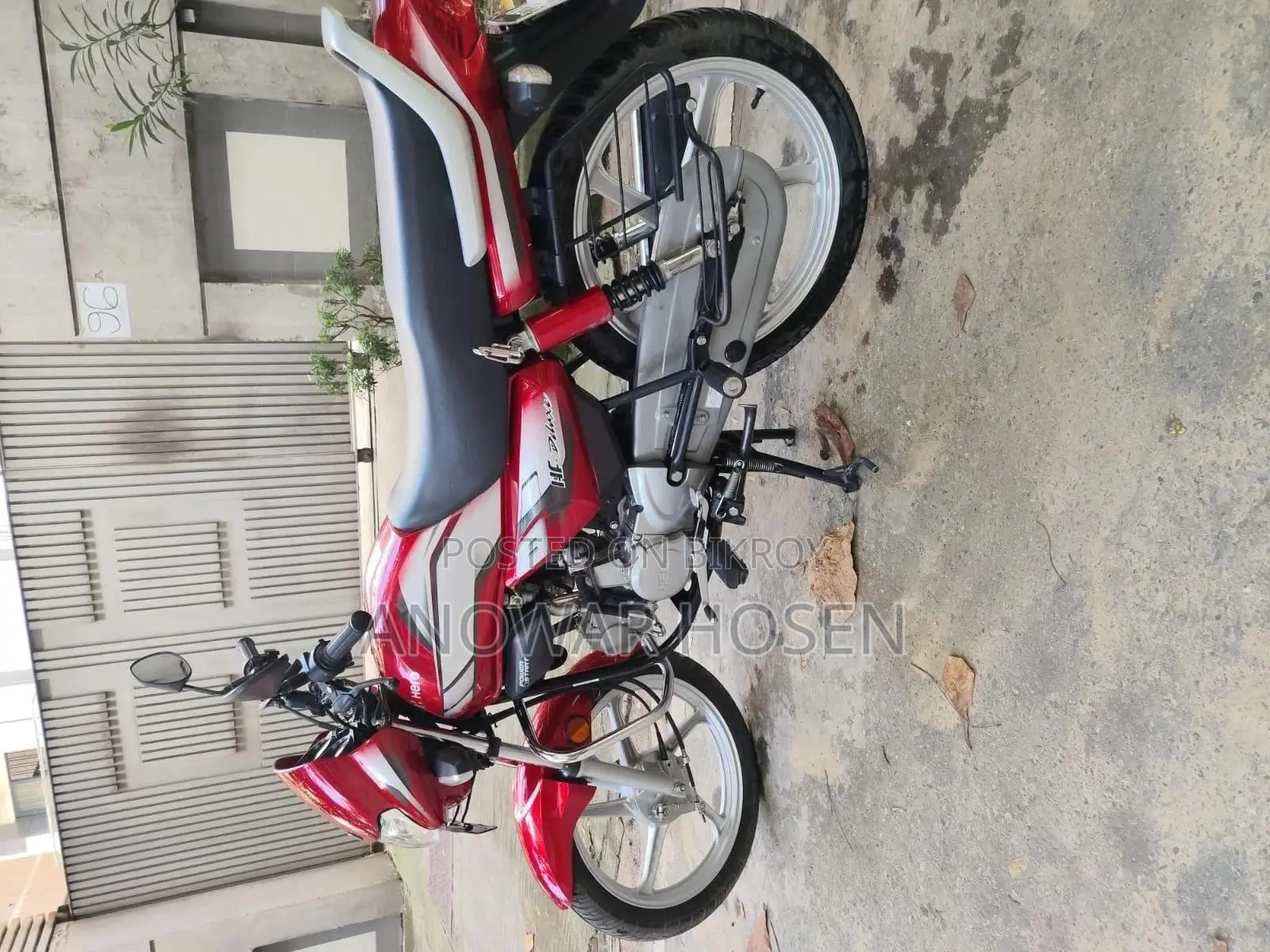 Hero HF Deluxe 2026 Red