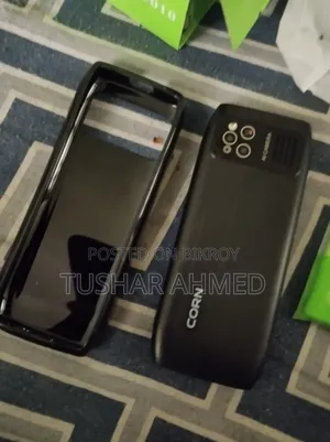 নতুন মোবাইল ফোন কালো