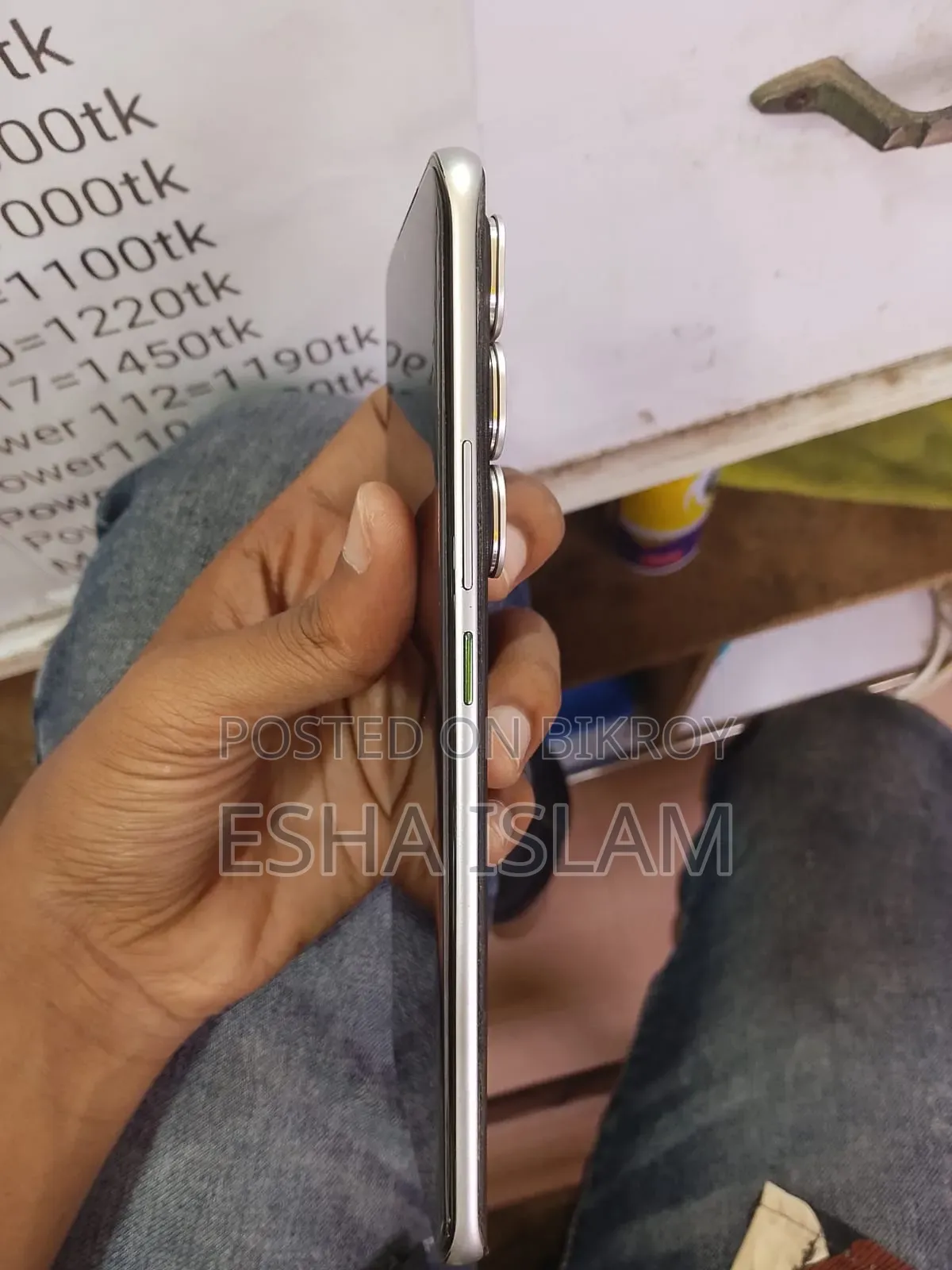 ইনফিনিক্স হট ৬০ প্রো প্লাস ১২৮ জিবি সিলভার
