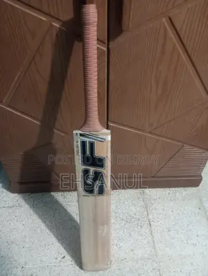 English Willow Cricket Bat. In Great condition. Match Bat.